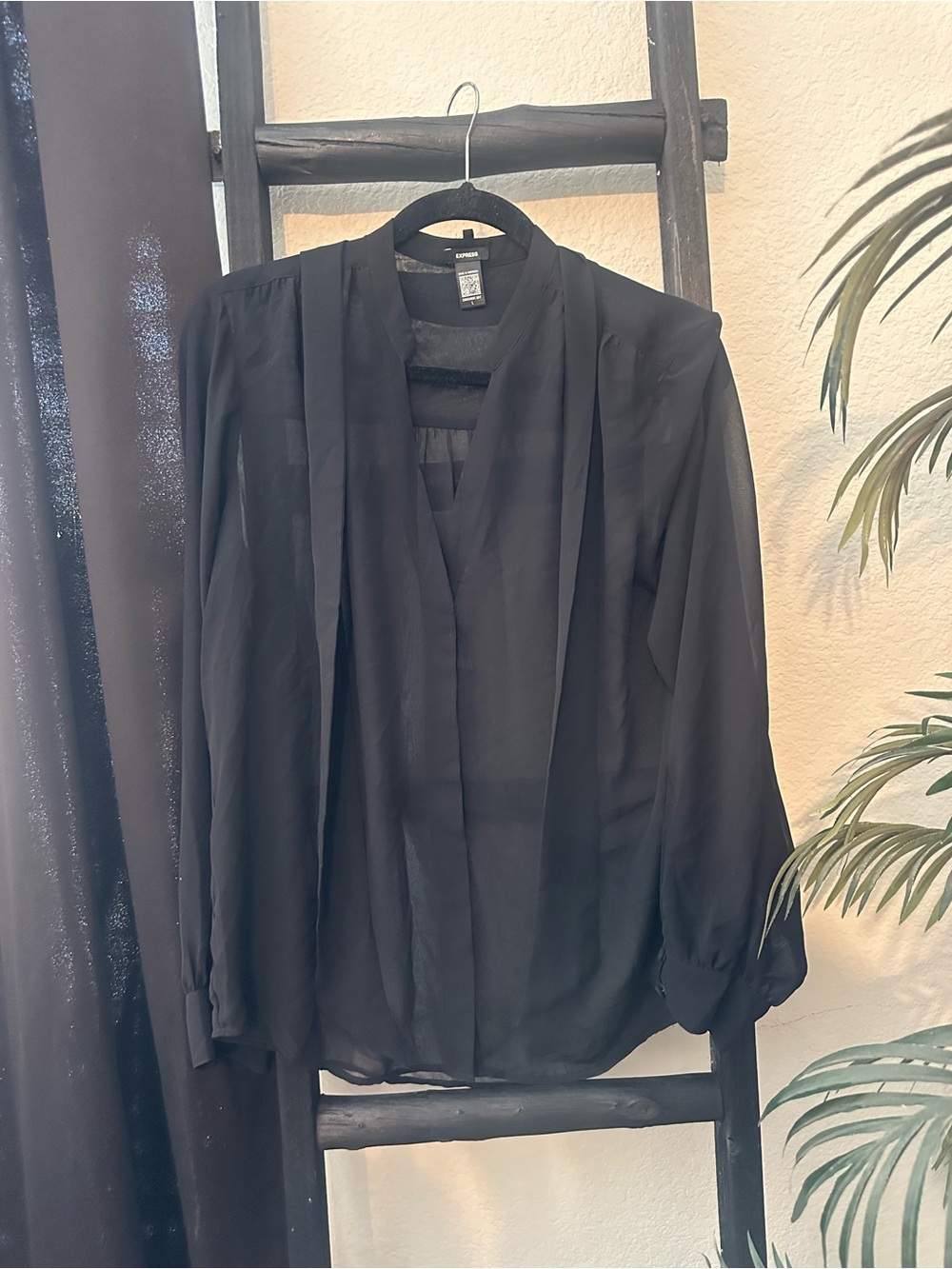 Express Black Men’s Dress Shirt - Long Sleeve